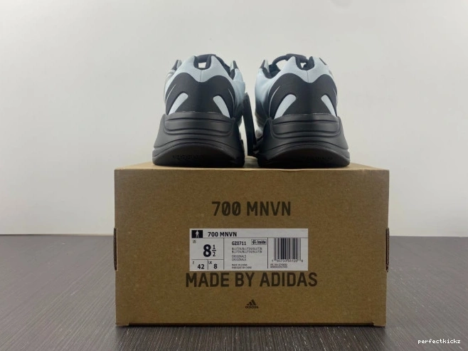 Tint GZ0711 Adidas MNVN Yeezy Boost 700 Blue 0811